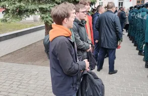 Студенты и преподаватели факультета истории и МК приняли участие в церемонии памяти погибших во время Стрекопытовского мятежа